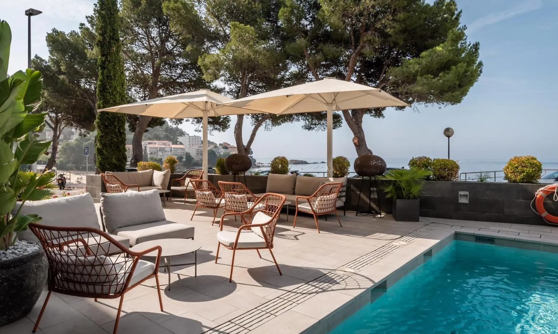 **** Hotel Canyelles Platja Roses Spain